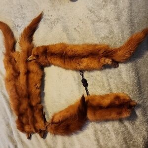 Fox fur collar